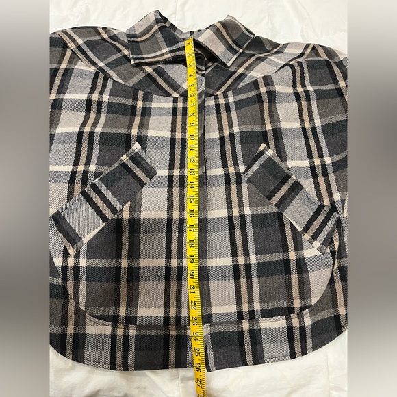 Zara Plaid Oversized Wool Cape - Picture 7 of 10